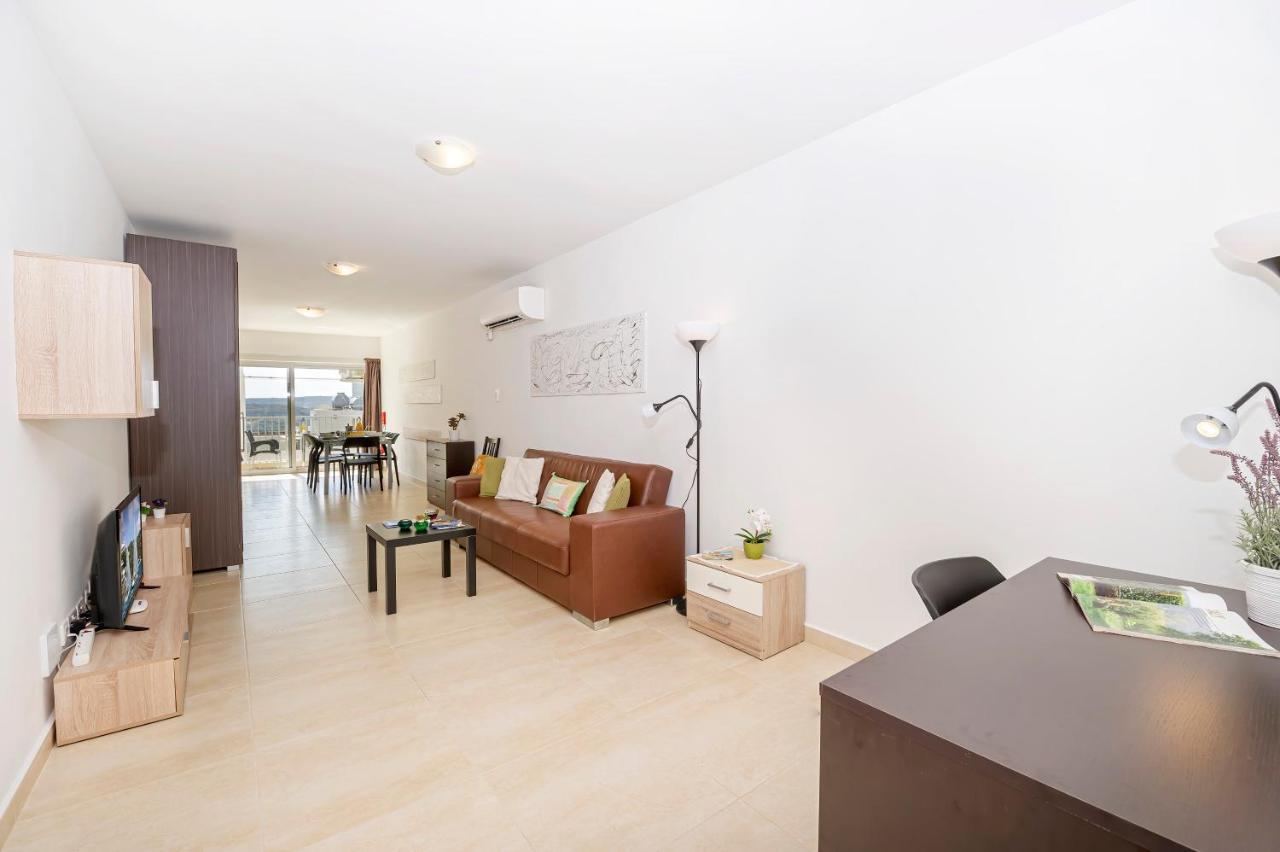 Summer Breeze Comfort Sunny Apartments Close To The Sandy Beaches - By Getawaysmalta Мелліха Екстер'єр фото