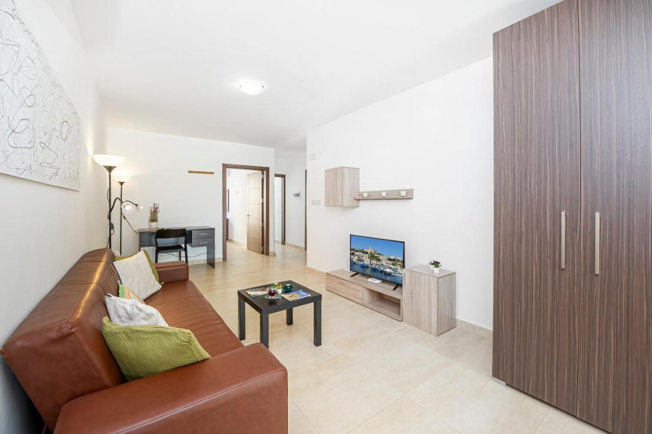 Summer Breeze Comfort Sunny Apartments Close To The Sandy Beaches - By Getawaysmalta Мелліха Екстер'єр фото