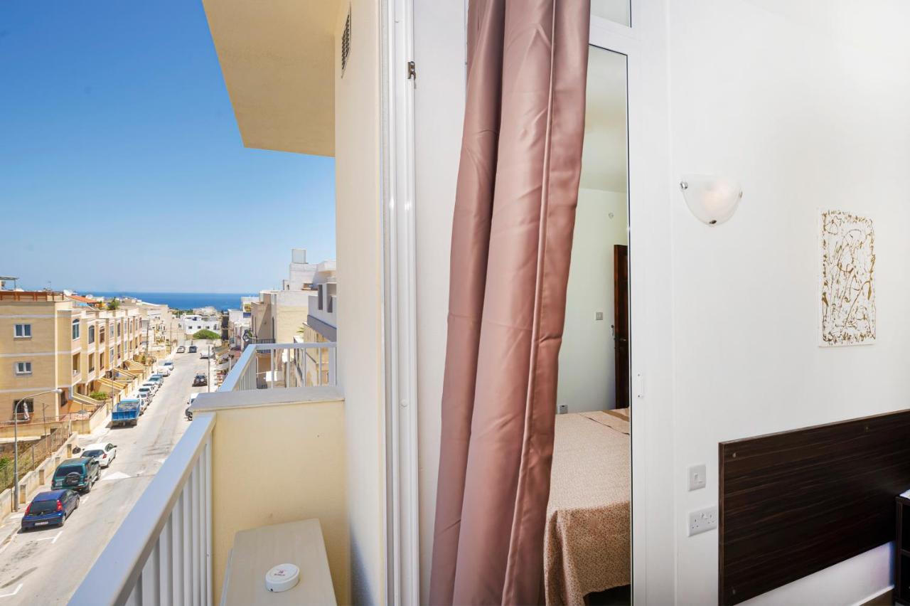 Summer Breeze Comfort Sunny Apartments Close To The Sandy Beaches - By Getawaysmalta Мелліха Екстер'єр фото